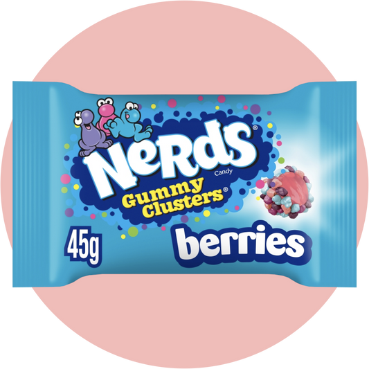 Nerds Gummy Cluster Berry – Fruchtige Gummy Clusters mit bunter Nerds-Hülle und Beerengeschmack